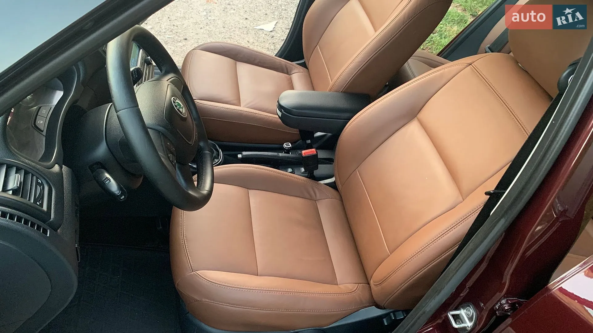 2011 Skoda Fabia - мініатюра 27
