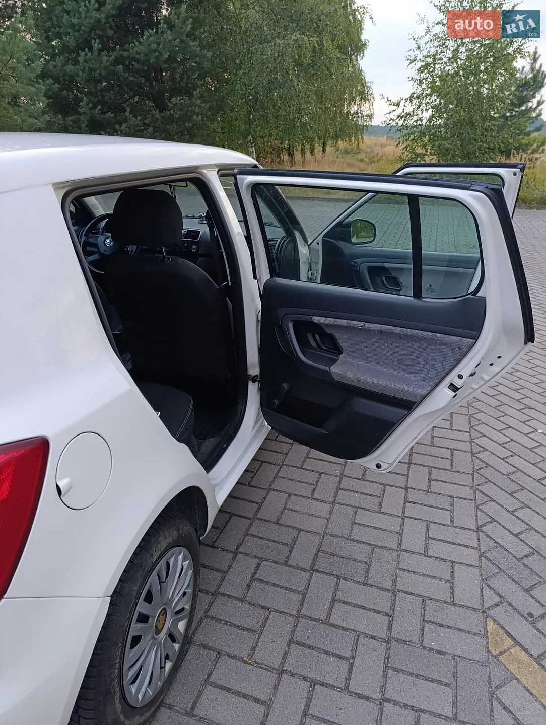 2013 Skoda Fabia - мініатюра 15