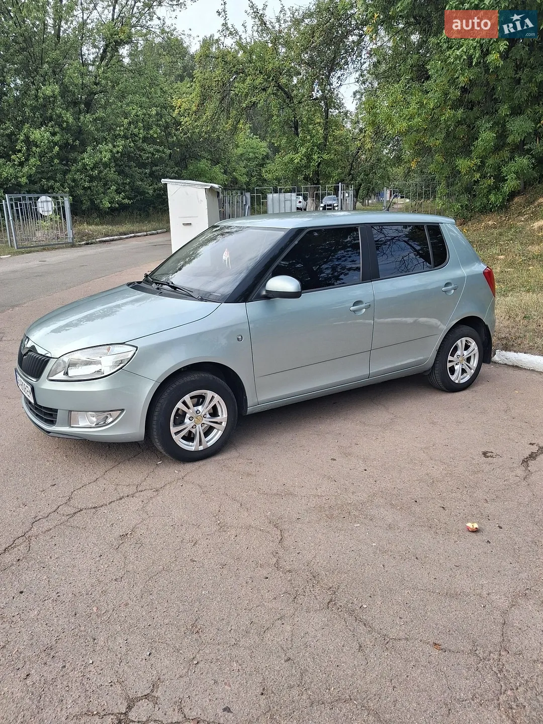 2011 Skoda Fabia - мініатюра 3