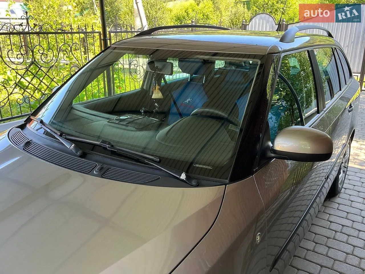 2010 Skoda Fabia - мініатюра 4