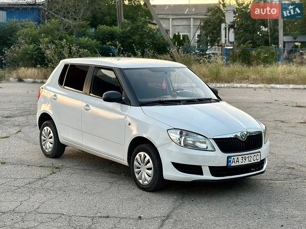 2012 Skoda Fabia - мініатюра 2