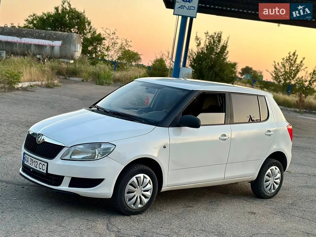 2012 Skoda Fabia - мініатюра 11