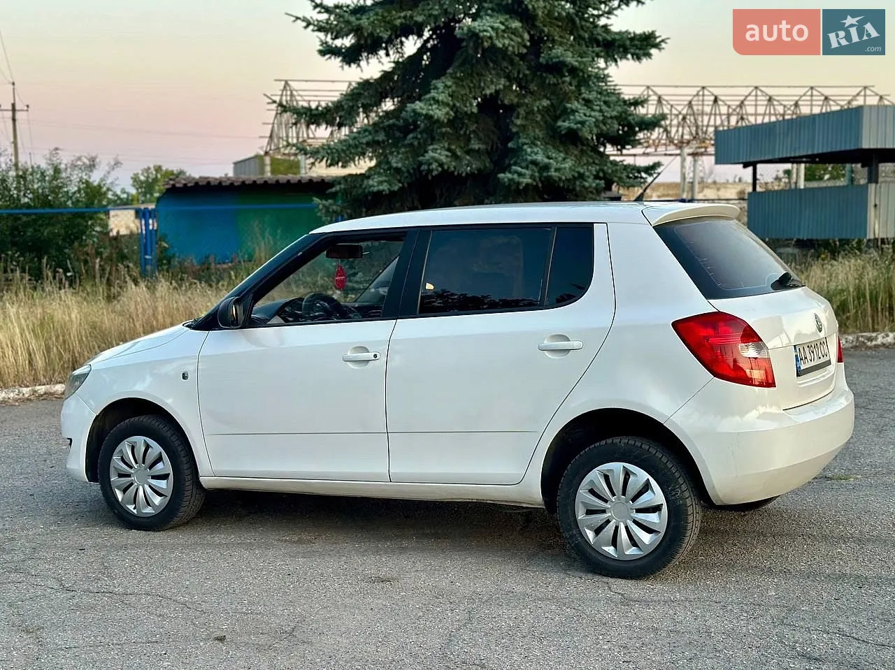 2012 Skoda Fabia - мініатюра 9