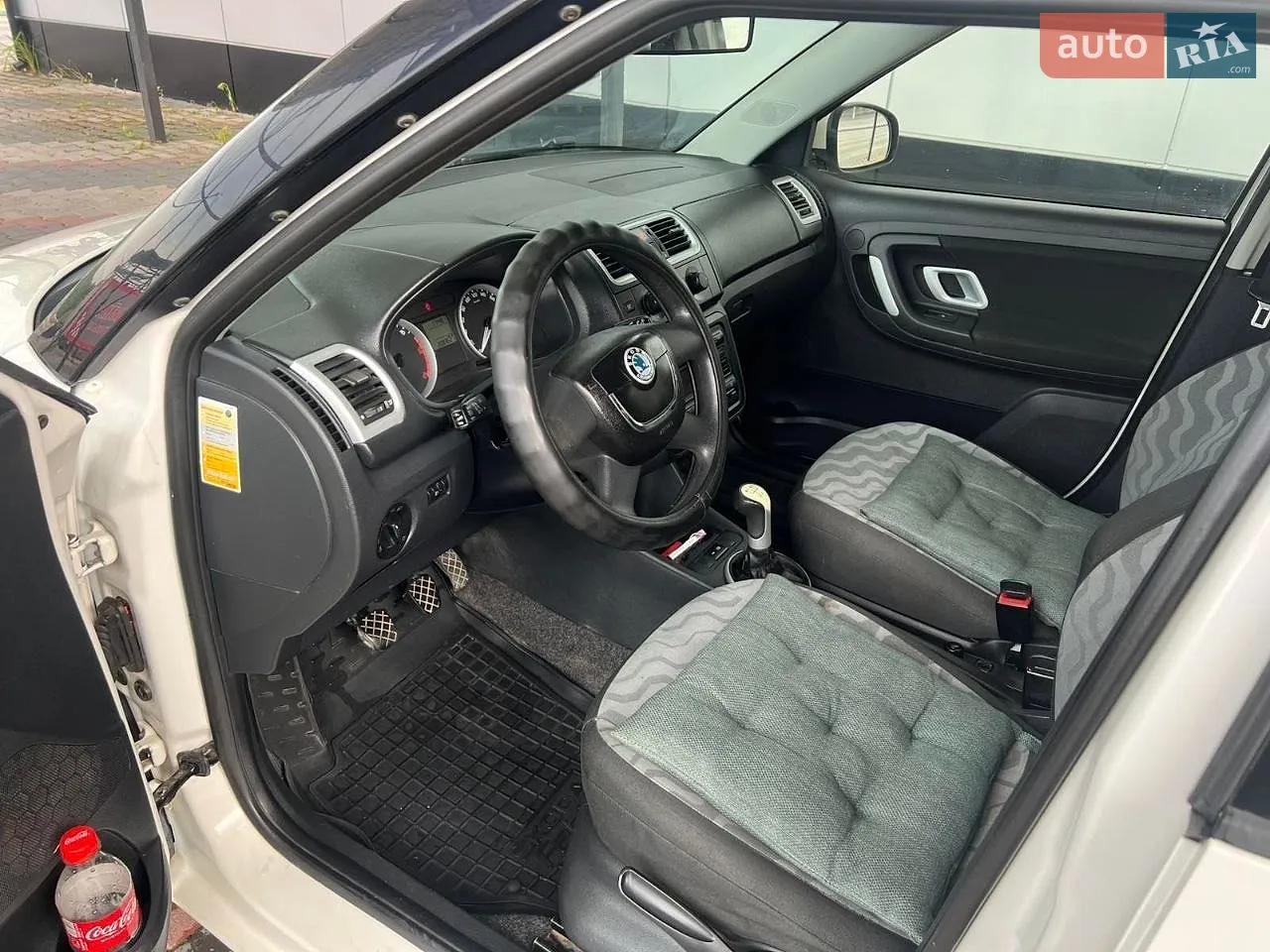 2010 Skoda Fabia - мініатюра 22