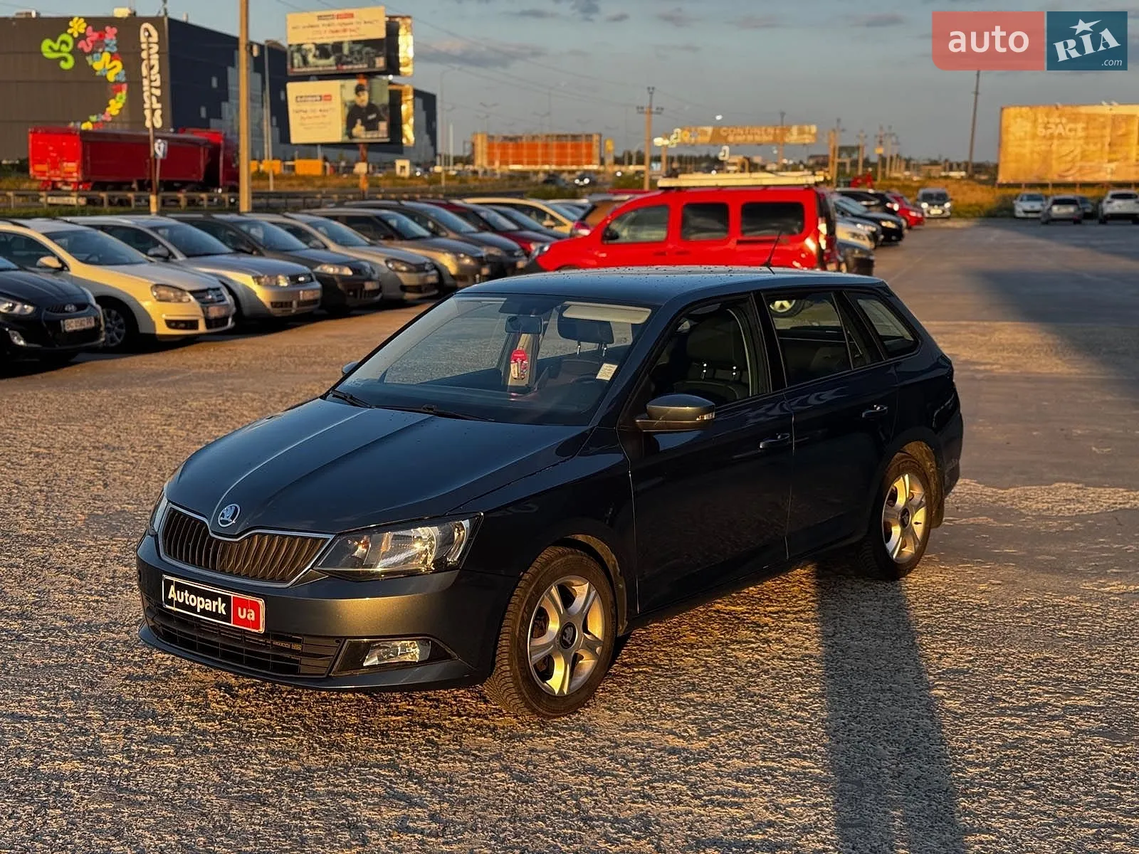 2016 Skoda Fabia - мініатюра 2