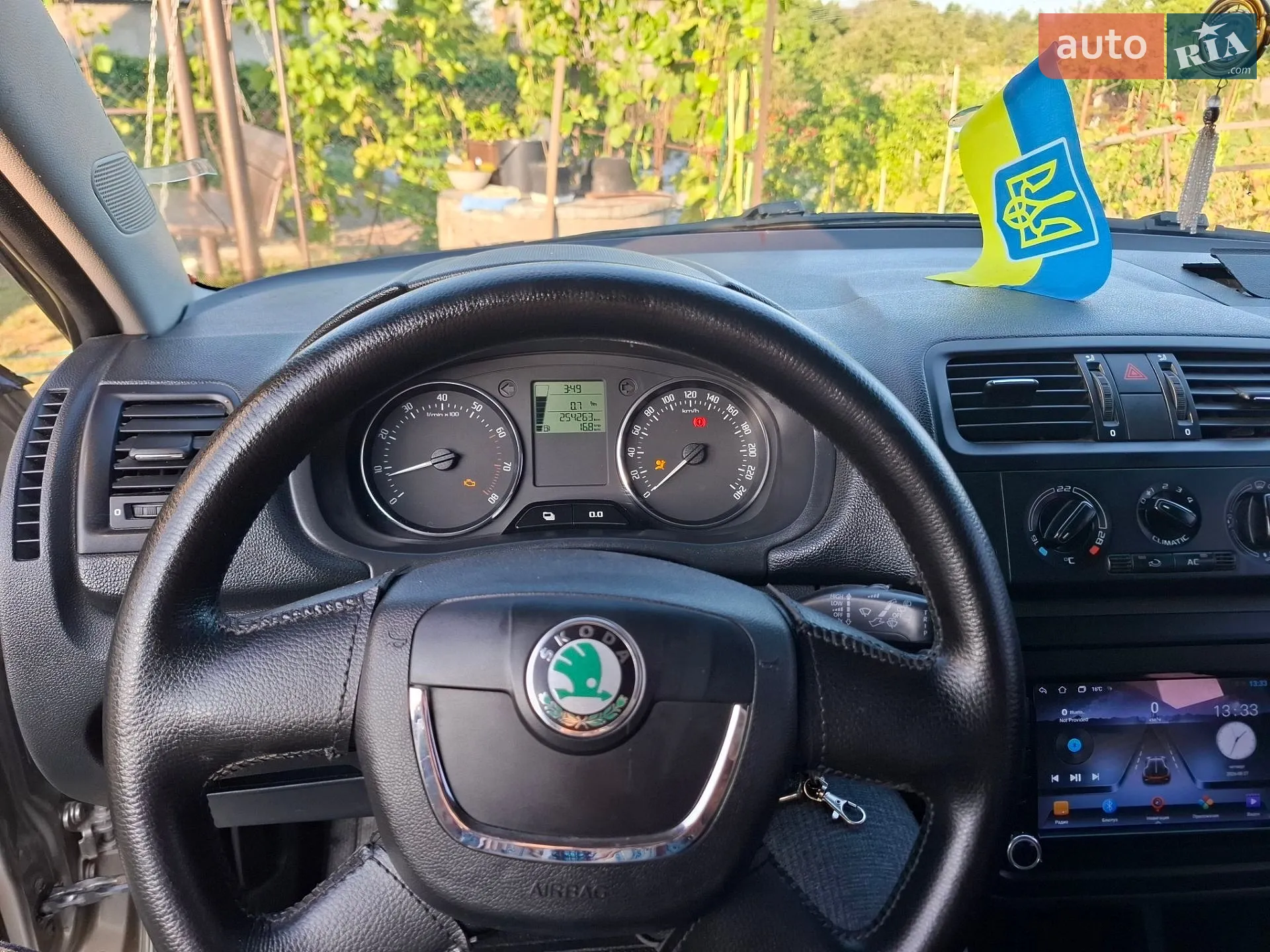 2010 Skoda Fabia - мініатюра 12