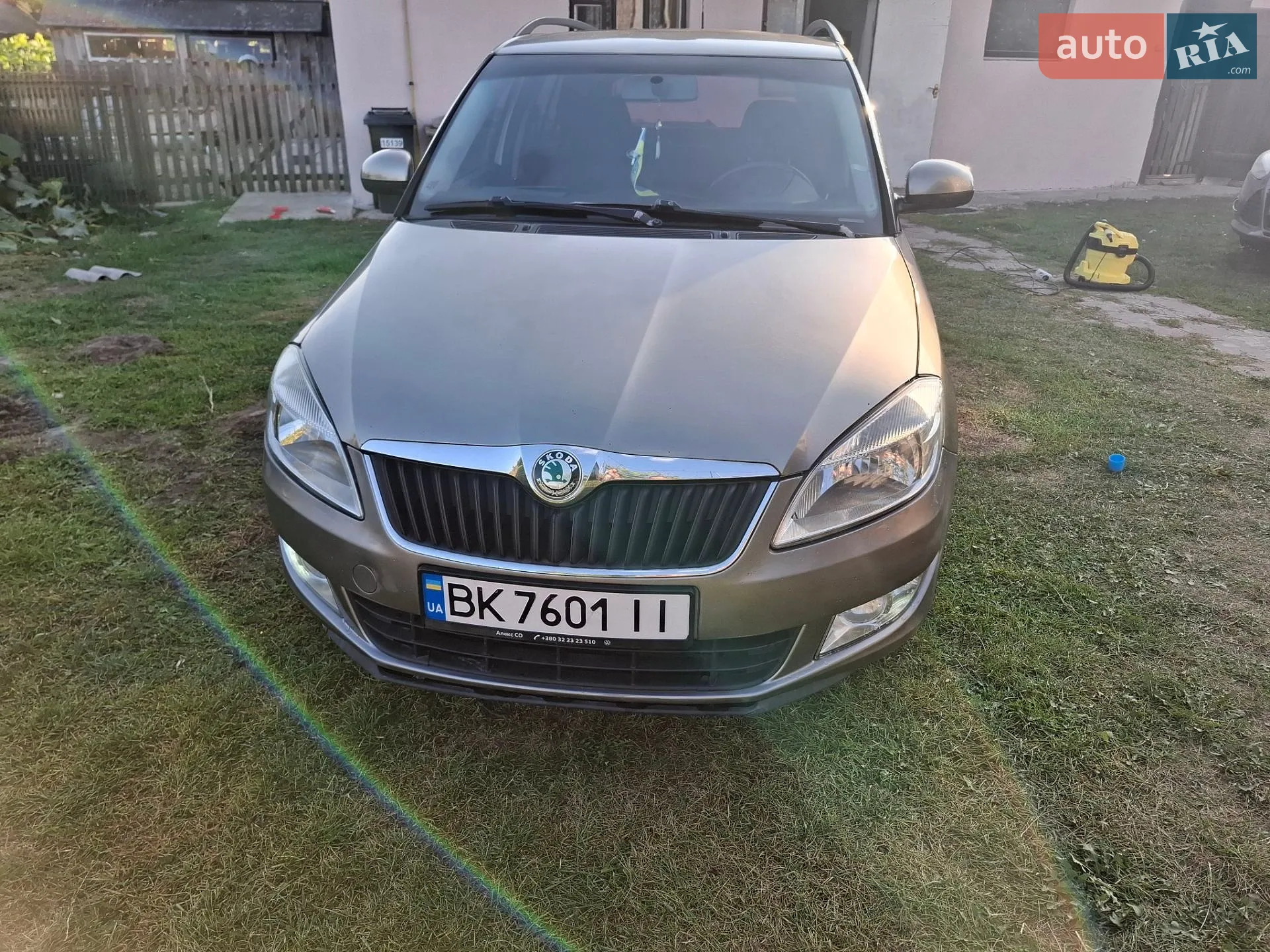 2010 Skoda Fabia - мініатюра 5
