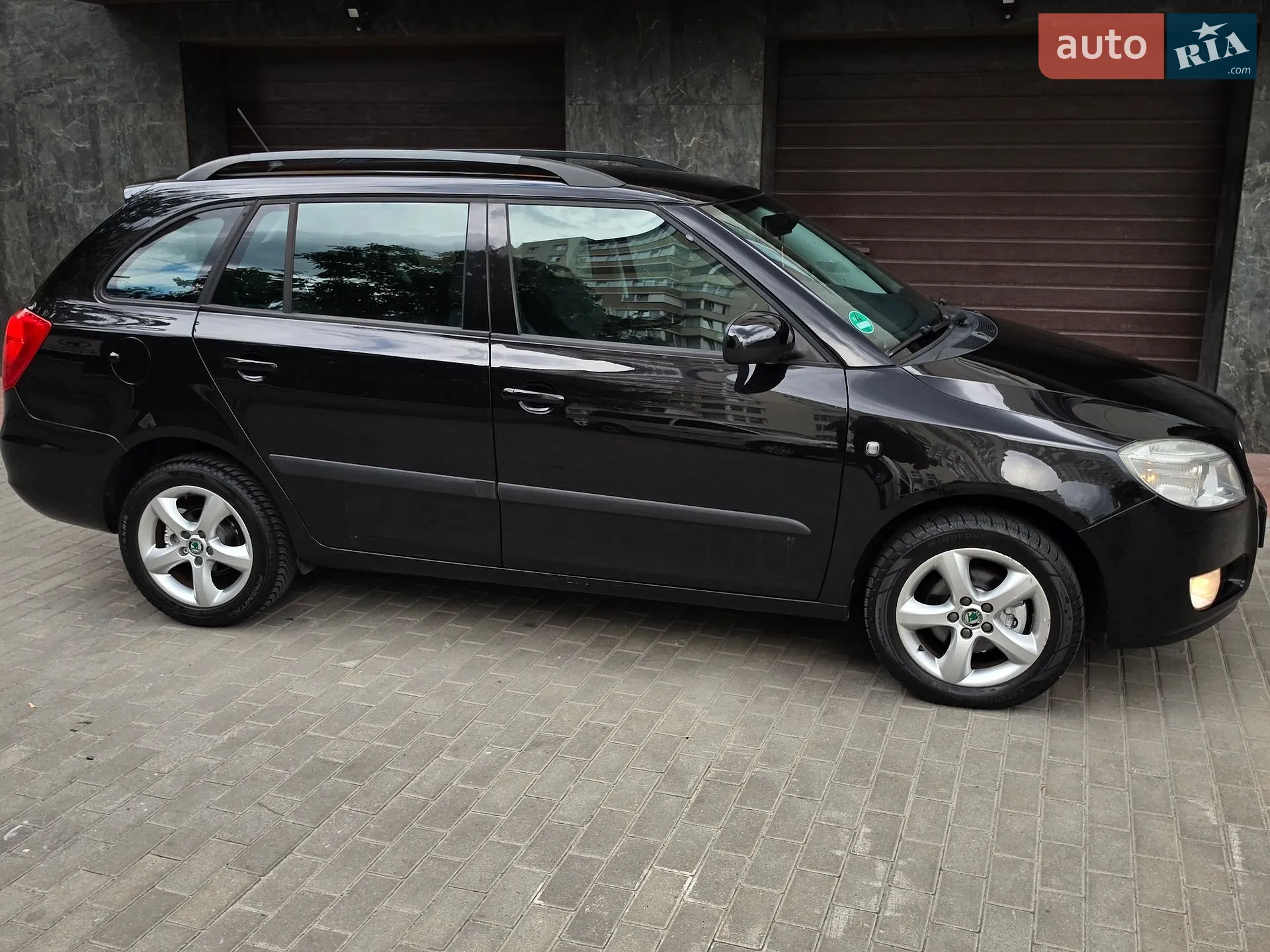2011 Skoda Fabia - мініатюра 14