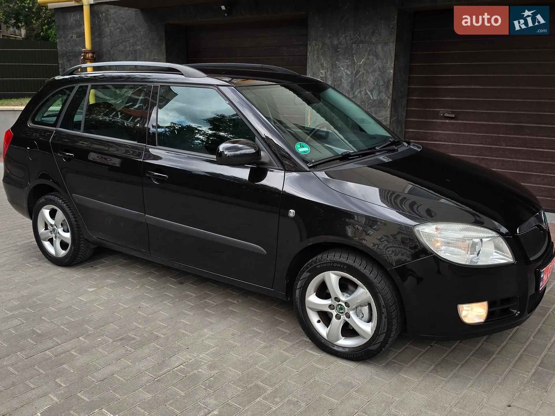 2011 Skoda Fabia - мініатюра 15