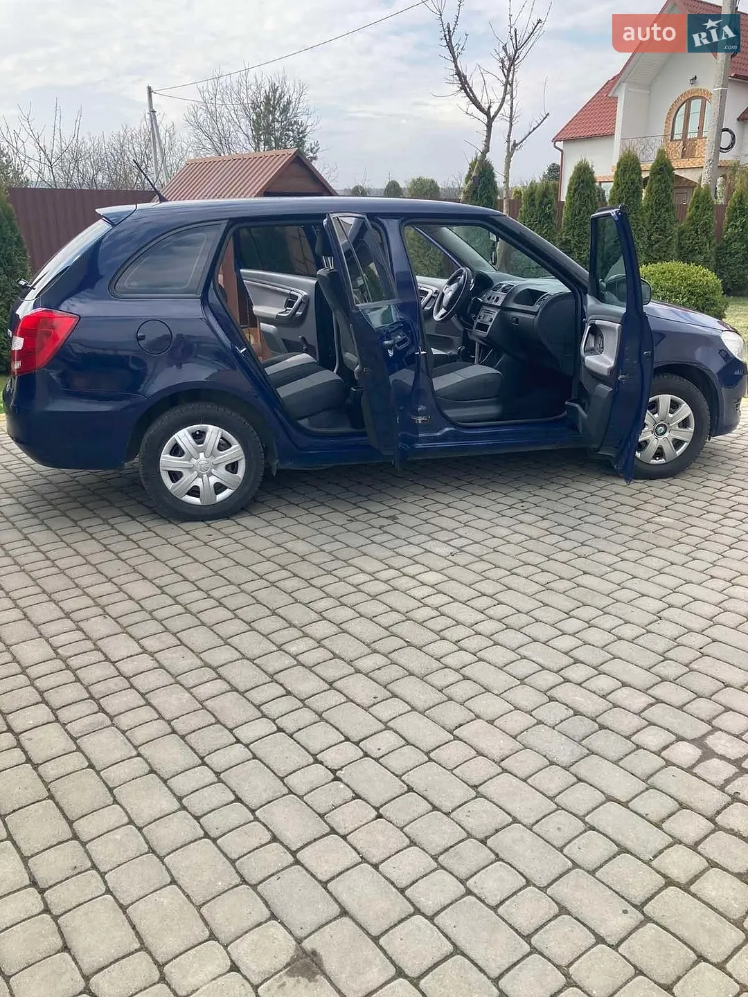 2014 Skoda Fabia - мініатюра 5
