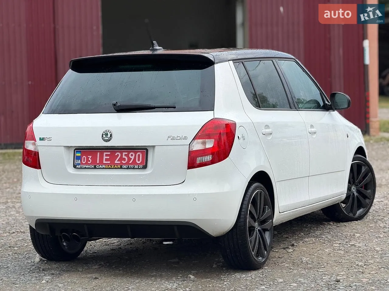 2011 Skoda Fabia - мініатюра 6