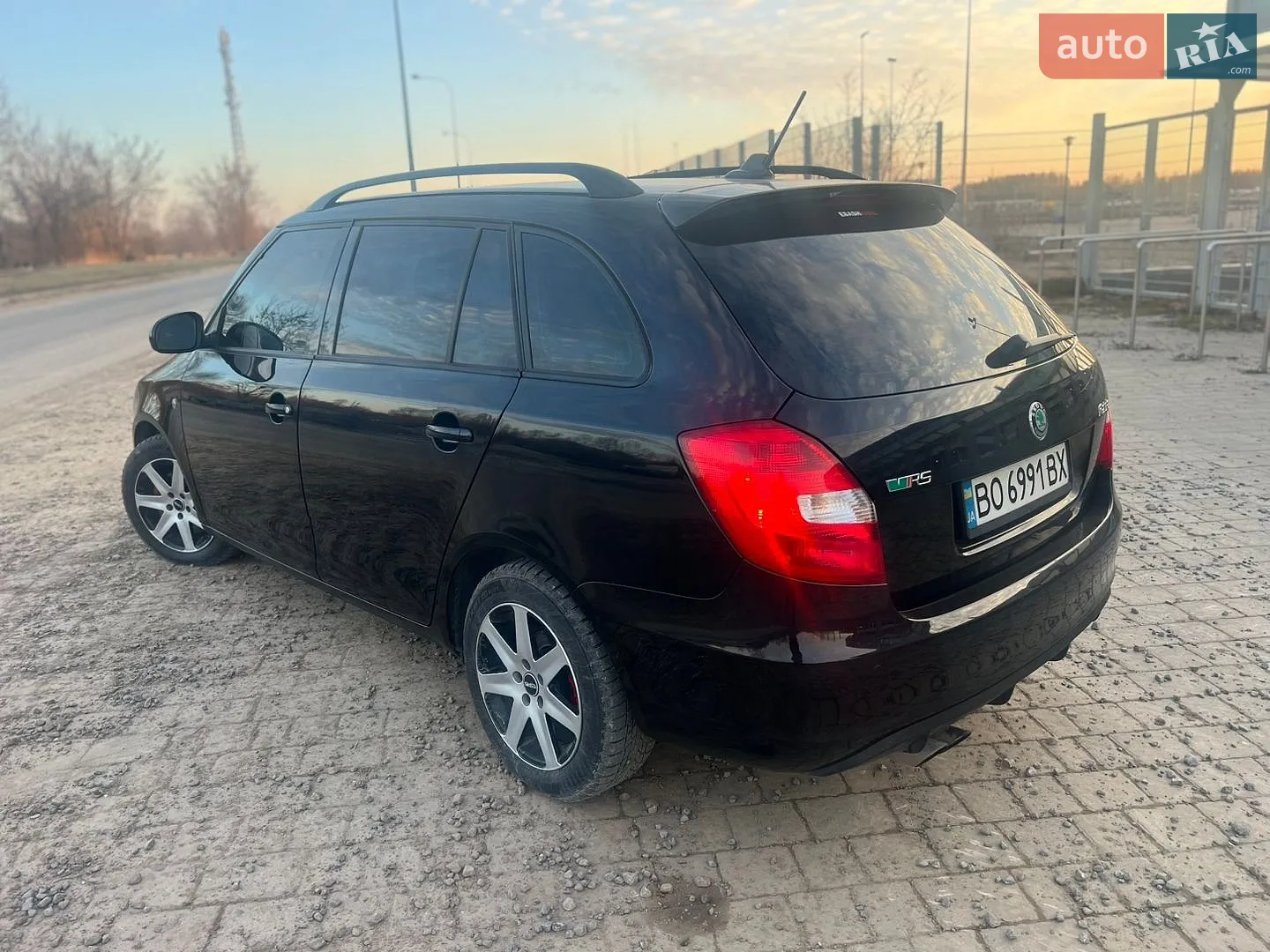 2011 Skoda Fabia - мініатюра 18