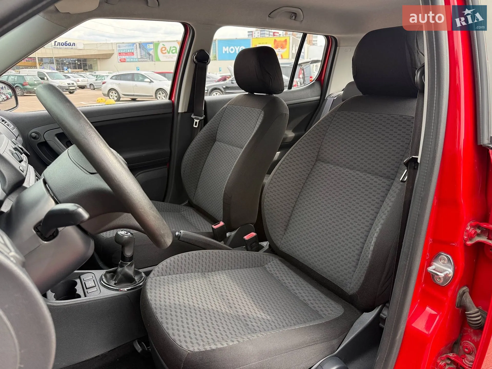 2012 Skoda Fabia - мініатюра 9