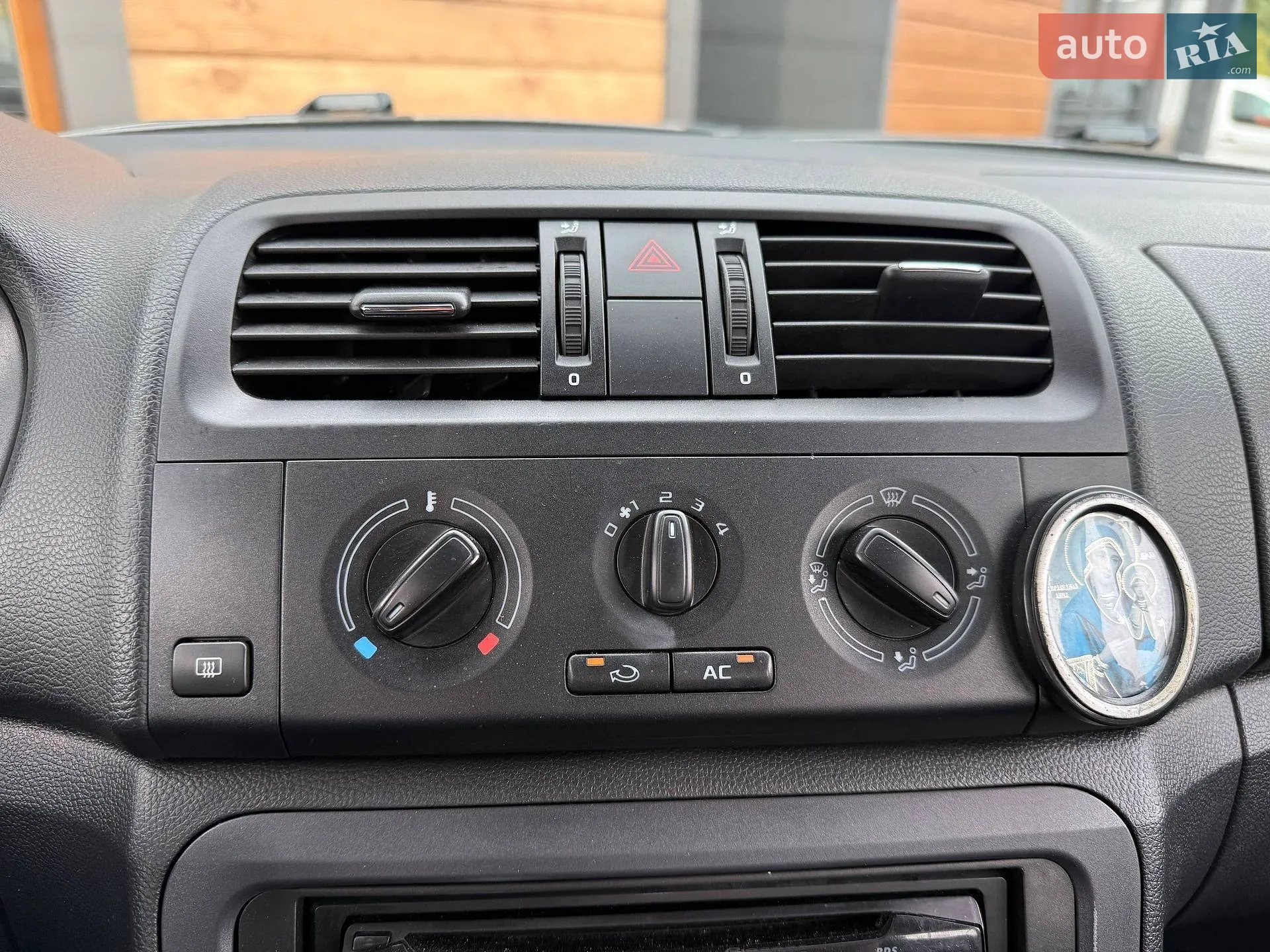 2012 Skoda Fabia - мініатюра 18