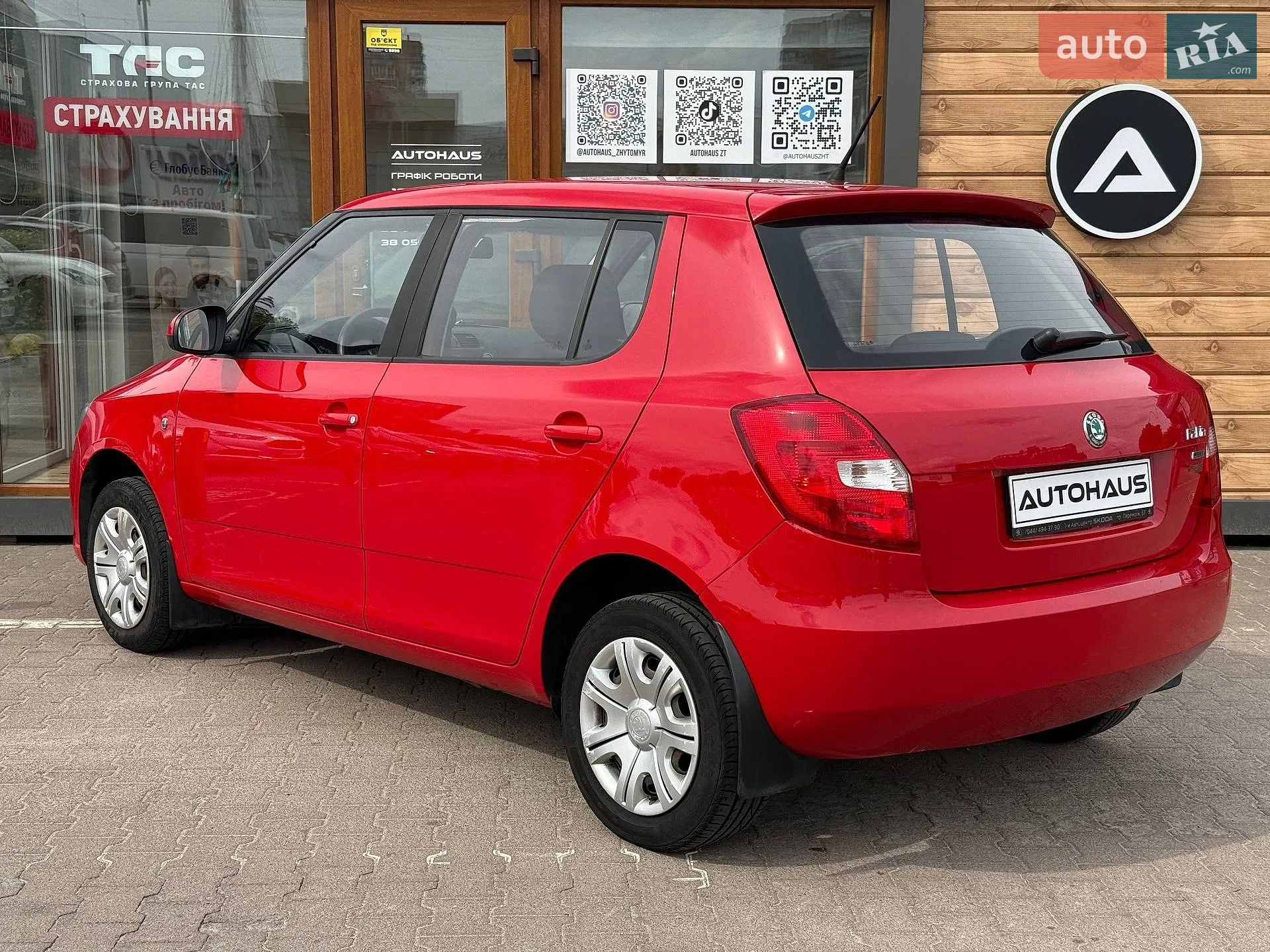 2012 Skoda Fabia - мініатюра 8