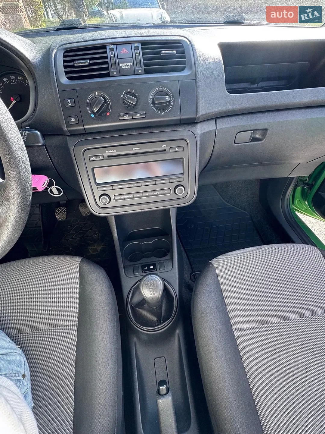2011 Skoda Fabia - мініатюра 10