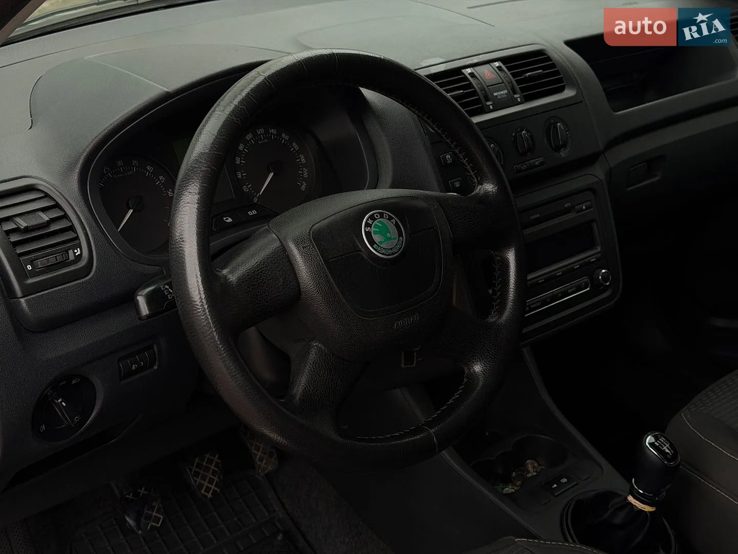 2011 Skoda Fabia - мініатюра 18