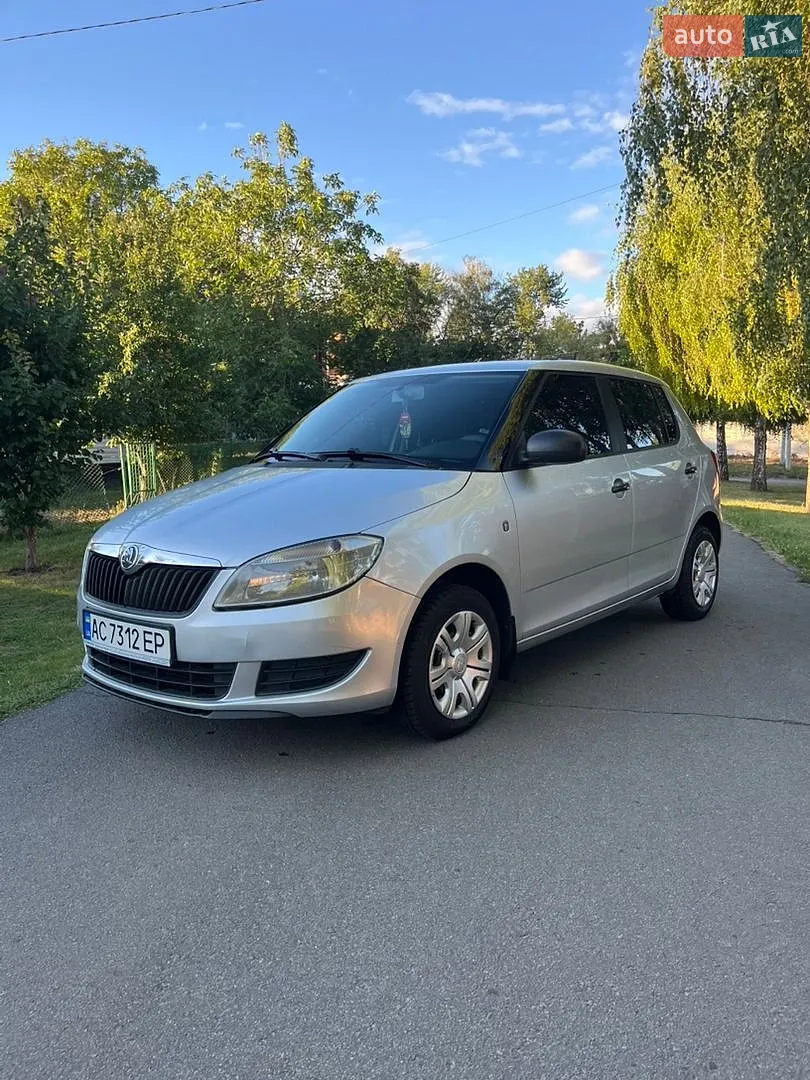 2014 Skoda Fabia - мініатюра 10