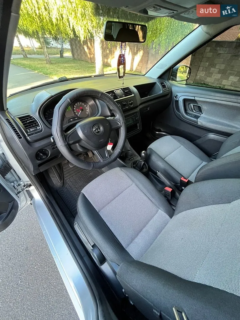 2014 Skoda Fabia - мініатюра 13