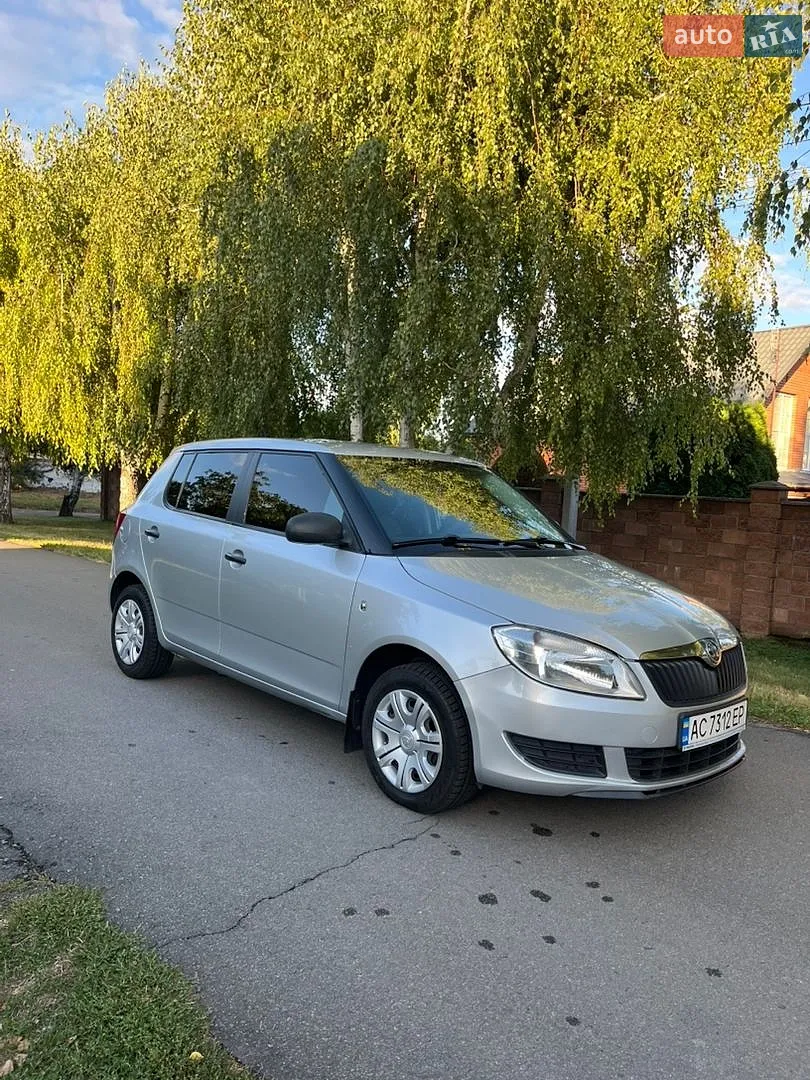 2014 Skoda Fabia - мініатюра 9