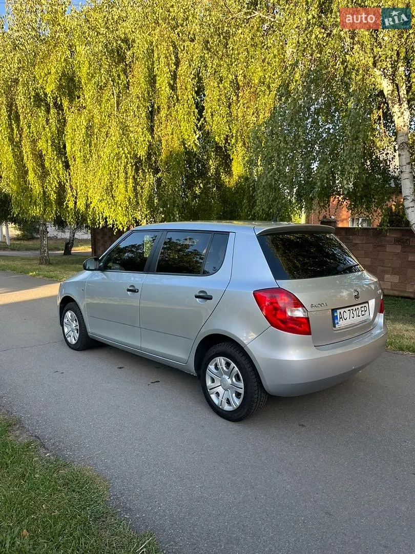 2014 Skoda Fabia - мініатюра 22