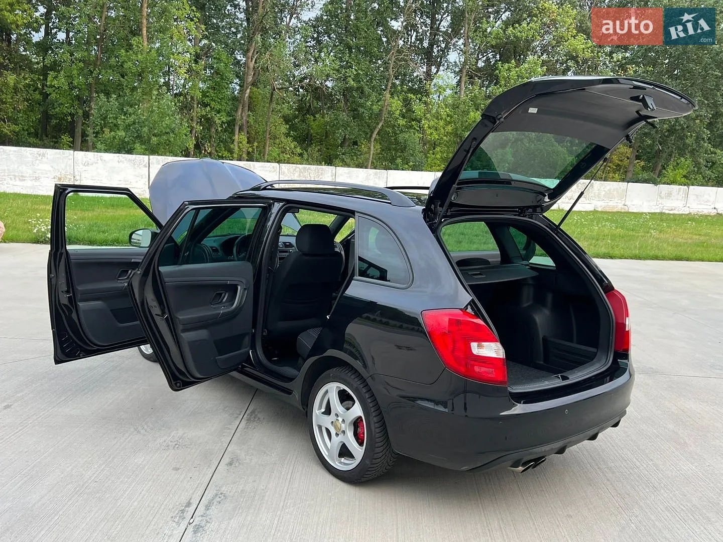 2012 Skoda Fabia - мініатюра 141