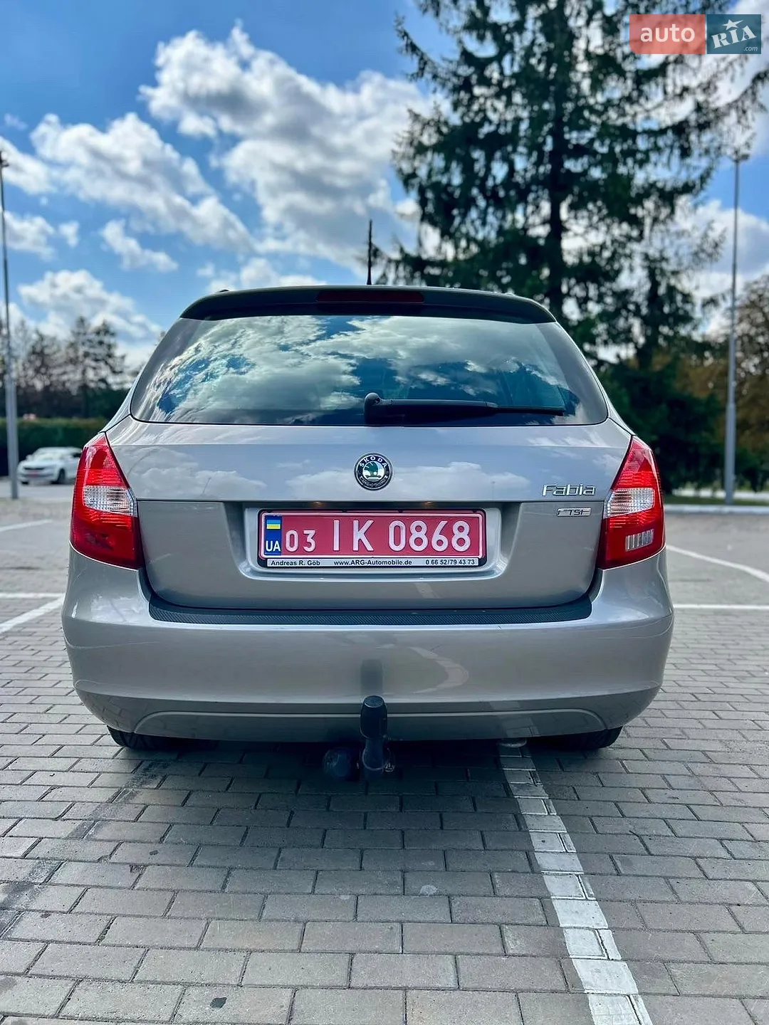 2011 Skoda Fabia - мініатюра 15