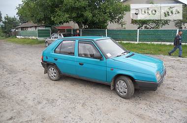 Хэтчбек Skoda Favorit 1994 в Радивилове