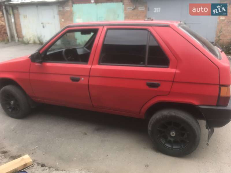 Хетчбек Skoda Favorit 1993 в Вінниці