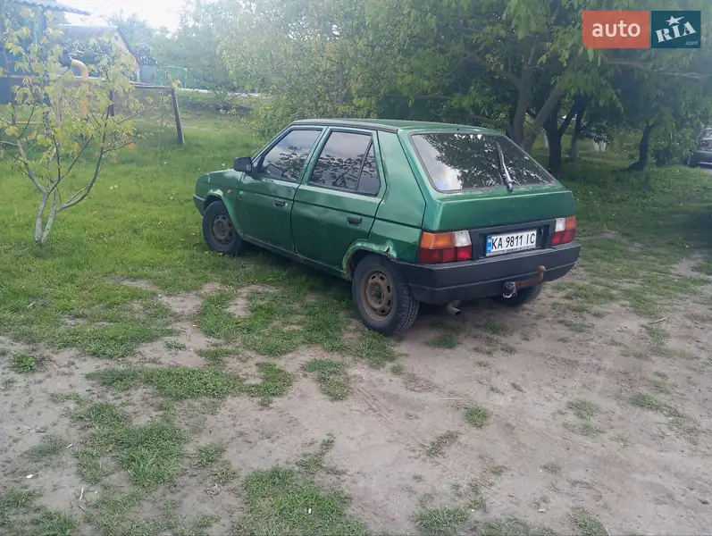 Skoda Favorit