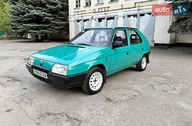 Хэтчбек Skoda Favorit 1993 в Желтых Водах