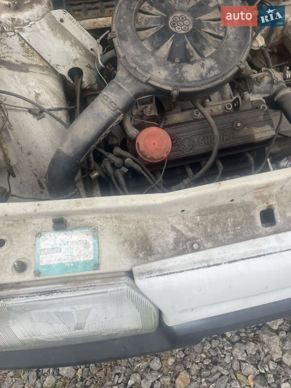 Хэтчбек Skoda Favorit 1990 в Виннице фото 10 Хэтчбек Skoda Favorit 1990 в Виннице