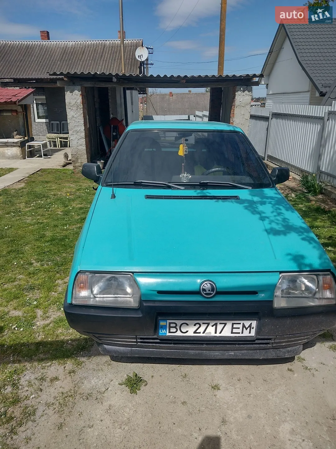 Skoda Favorit 1992 VIN TMBAEA200N0575901 фото оголошення 2 з 7