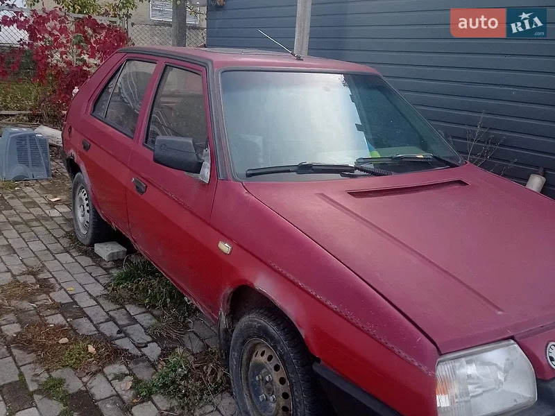 Skoda Favorit