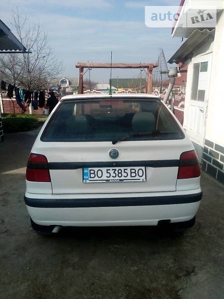 Хетчбек Skoda Felicia 2000 в Івано-Франківську