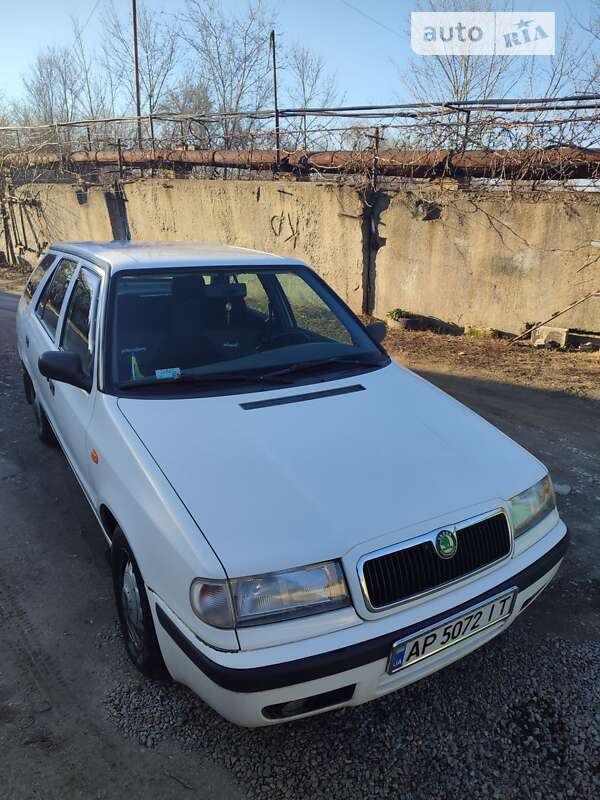 Технические характеристики Skoda Felicia (Шкода Фелиция) 1.3 MT (58 л.с.) годы выпуска 1994 - 1998