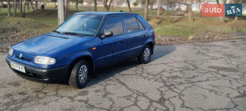 Хэтчбек Skoda Felicia 1998 в 