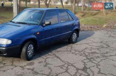 Хэтчбек Skoda Felicia 1998 в 