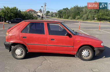 Хэтчбек Skoda Felicia 1996 в 