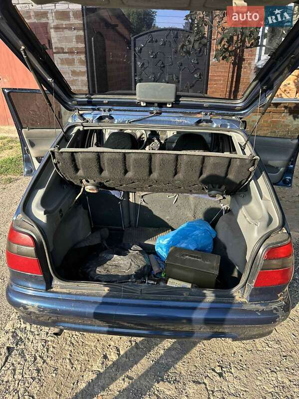 Хэтчбек Skoda Felicia 2001 в Краснограде