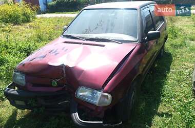 Хэтчбек Skoda Felicia 1998 в Староконстантинове