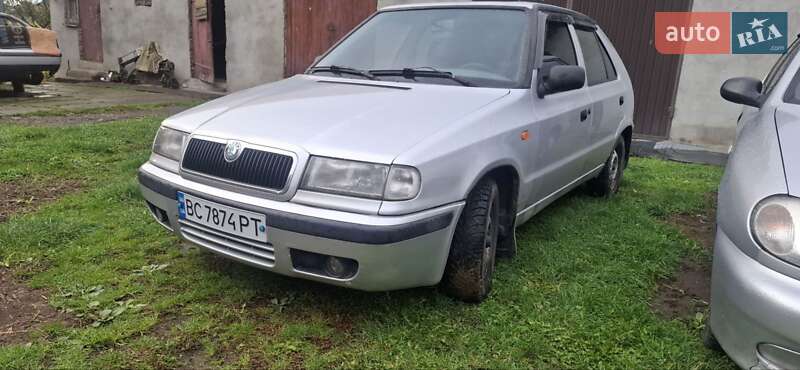 Хэтчбек Skoda Felicia 2000 в Стрые