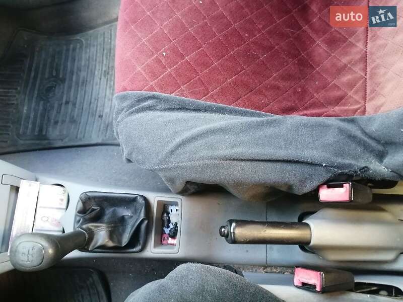 Хэтчбек Skoda Felicia 1999 в Киеве фото 13 Хэтчбек Skoda Felicia 1999 в Киеве