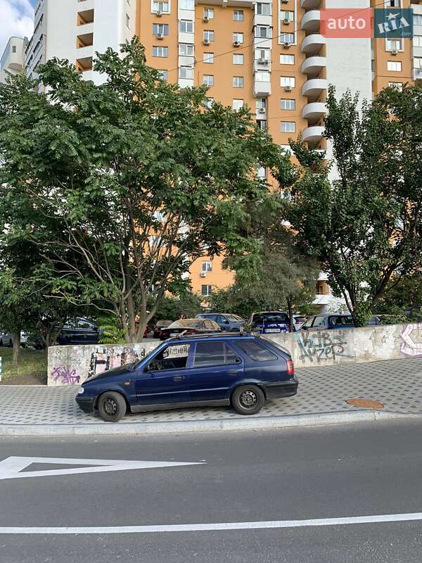 Универсал Skoda Felicia 1997 в Киеве