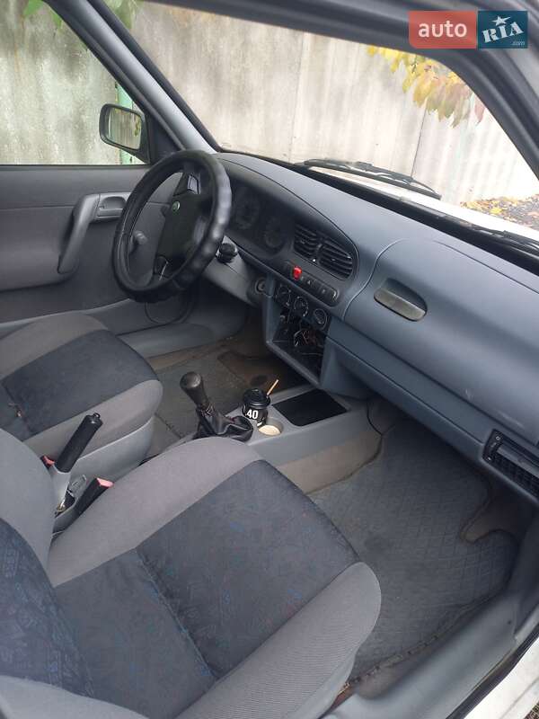 Пикап Skoda Felicia 1999 в Смеле фото 2 Пикап Skoda Felicia 1999 в Смеле