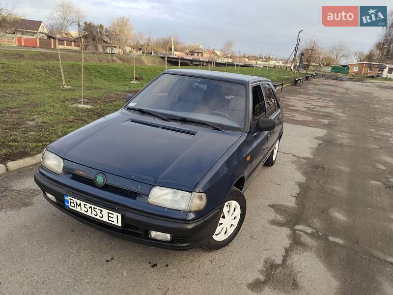 Хэтчбек Skoda Felicia 1995 в Ромнах
