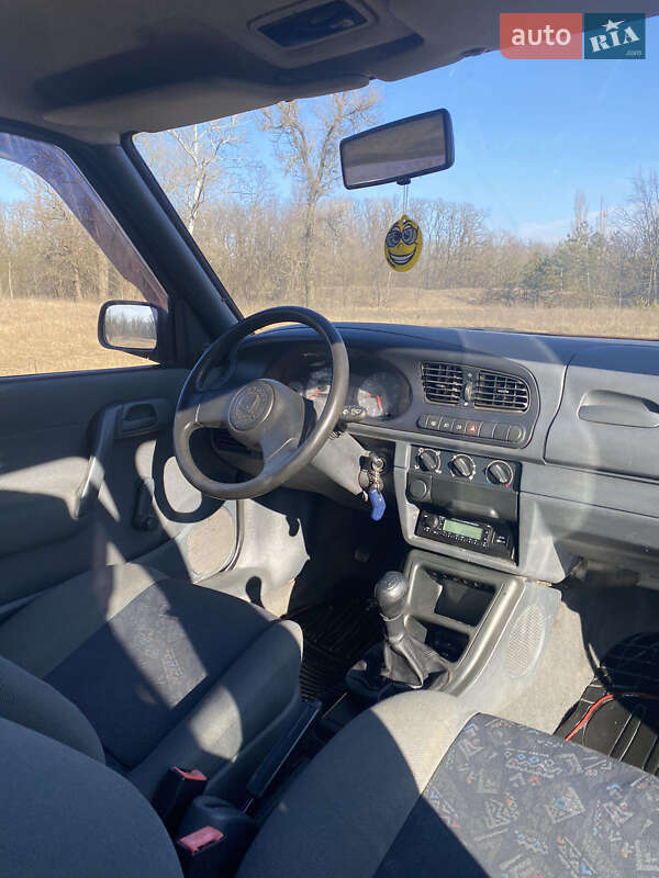 Хэтчбек Skoda Felicia 1997 в Днепре