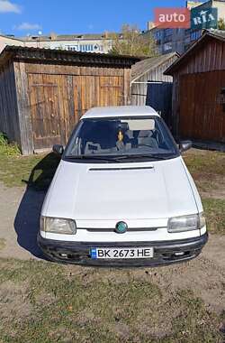 Хэтчбек Skoda Felicia 1996 в Березному