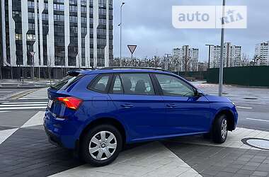 Внедорожник / Кроссовер Skoda Kamiq 2021 в 
