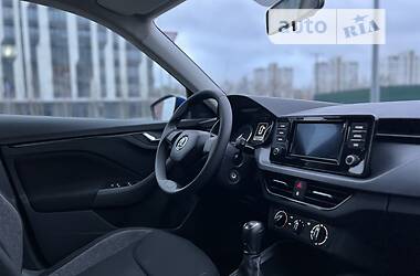 Внедорожник / Кроссовер Skoda Kamiq 2021 в 